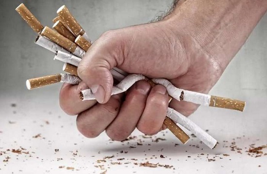عوارض ترک سیگار در سن بالا چند روز طول میکشد؟