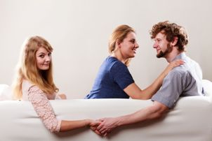 همسرم خیانت کرده، چگونه دوباره به او اعتماد کنم؟