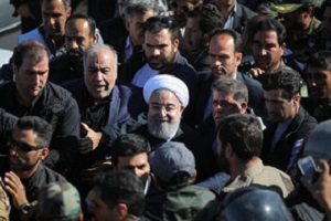 بازدید رییس جمهور از مناطق زلزله زده استان کرمانشاه+ تصاویر