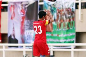 جنجال ایمان مبعلی پس از تعویض شدن مقابل پرسپولیس
