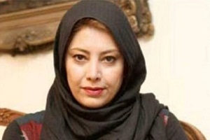 لادن طباطبایی در شبکه من و تو با پوششی متفاوت حضور یافت + عکس