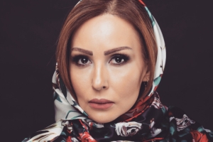 پرستو صالحی با مدل موی مجعد! عکس