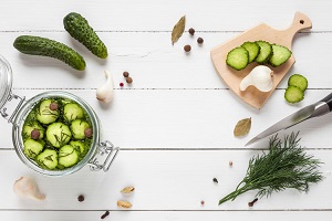 چطور می توانم تا نوروز با خیار وزن کم کنم؟ + خواص خیار