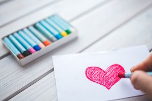 عاشق یکی از فوتبالیست های معروف شده ام!!