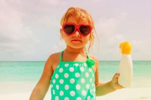 ضد آفتاب مناسب برای تابستان باید چه ویژگی هایی داشته باشد؟ 
