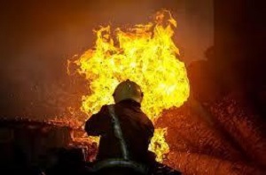 مصدوم شدن دو نفر بر اثر انفجار گاز در اهواز