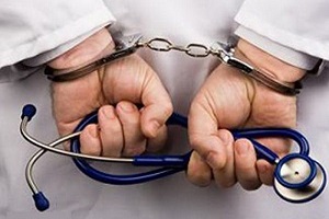 دندانپزشک قلابی دستگیر شد