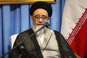 امام جمعه تبریز: ما از تلگرام رفتیم، اما دشمن ماند