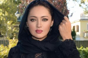 عکس کودکی نیکی کریمی در قاب دوربین پدرش