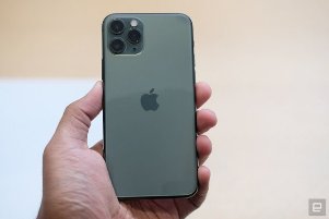شارژ دو طرفه در آیفون 11