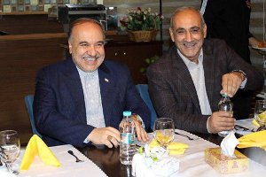صحبت جدی وزیر ورزش با گزینه محبوب هواداران برای مدیرعاملی پرسپولیس