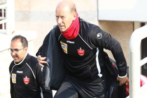 کلاه 6 میلیاردی کالدرون بر سر پرسپولیس!