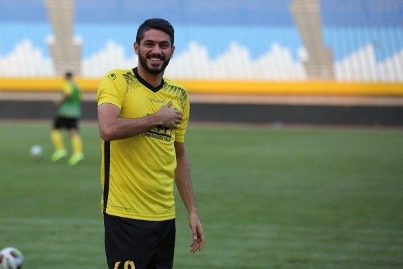 افشاگری بازیکن سپاهان درباره هم قسم شدن برای بازی نکردن مقابل پرسپولیس