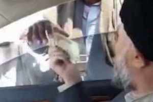انتقاد تند از پول‌ پاشیِ امام‌ جمعه ایرانشهر