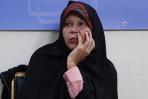 فائزه هاشمی: من بودم سفارت آمریکا را باز می‌ کردم