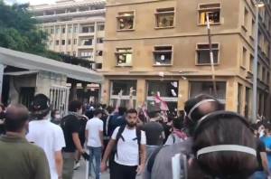 تنش، اعتراض و التهاب در بیروت، اوج گرفت