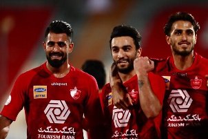 برگزاری جشن قهرمانی پرسپولیس در رختکن