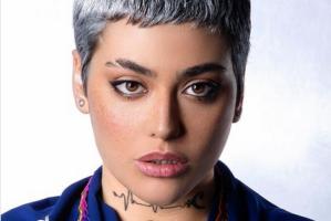 سلفی جدید ریحانه پارسا در آسانسور