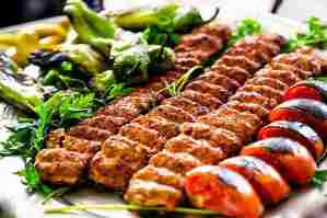 ترفند خوشمزه شدن کباب کوبیده رستورانی