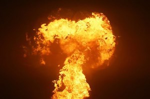 ماجرای انفجار سکو‌های گازی در خزر چه بود؟