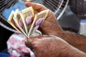 چرا یک میلیون تومان بازنشستگان واریز نشد؟
