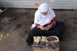 خط فقر کجاست و اشتباه معاون وزیر کجاست؟