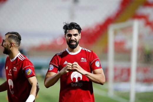 ثبت قرارداد رضا اسدی با پرسپولیس