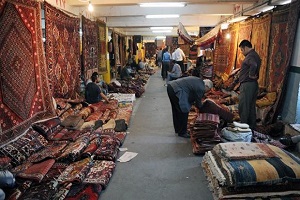 کسبه پاساژ پروانه: به‌خدا همه‌مون گريه ميکرديم