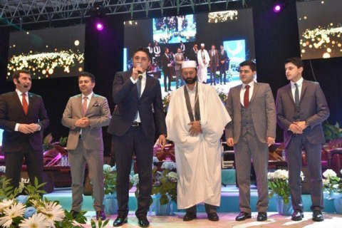 سعید طوسی در مراسم شب معراج ترکیه سعید طوسی در مراسم شب معراج ترکیه