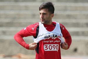 بازیکن پرسپولیس به گسترش فولاد پیوست