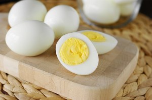 تخم مرغ را باید حتما در یخچال نگهداری کنیم؟
