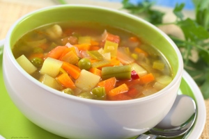 سوپ کرفس و هویج، یک شام سبک پاییزی