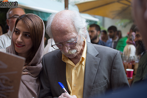 محمود دولت آبادی