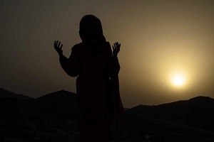 بیماری نادر «انیسه» +عکس