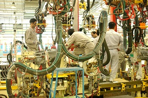 گروکشی غیر اخلاقی خودروسازان در رکود