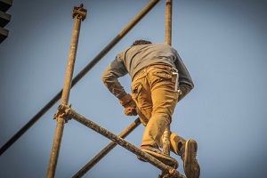 یک شغل مرگبار در آسمان شهر