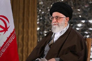 رهبر: ما برای انتخابات آمریکا عزا نمیگیریم