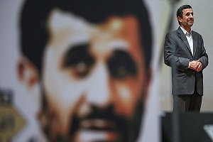 سال 1400 و احتمال ظهور یک احمدی نژاد جدید