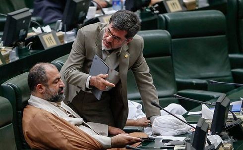 کوچک زاده و رسایی در صحن علنی مجلس