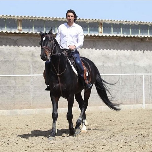 عکس سوارکاری رحمتی