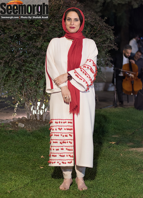 هانا کامکار نوازنده و خواننده