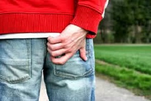 بیماری شقاق مقعد چیست و چگونه درمان می شود ؟