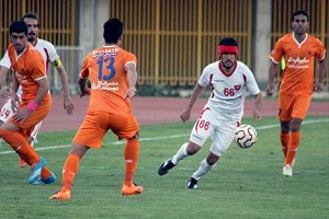 پیام تبریک ستاره پرسپولیس به همسرش + عکس