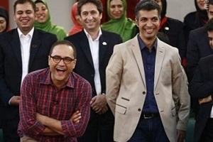 قیافه عجیب فردوسی پور هنگام سلفی گرفتن! + عکس
