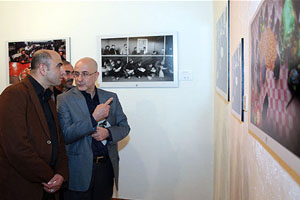 گزارش تصویری: افتتاحیه نمایشگاه عکس سفره‌های حسینی