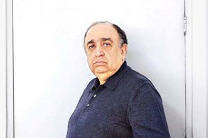 به جز من و کیارستمی بقیه فیلمسازان مهم اجاره‌نشین هستند! 