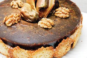 طرز تهیه چیز کیک خرما دسری مخصوص ماه رمضان برای سفره افطار